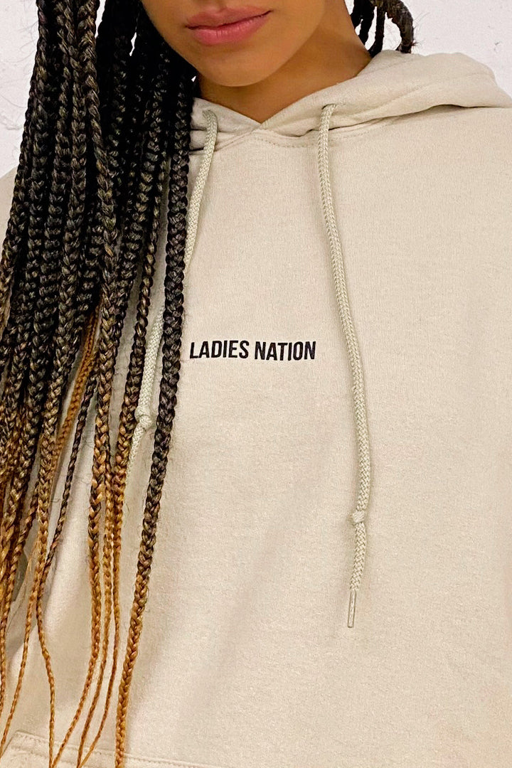 Basic Bitch Hoodie Sand