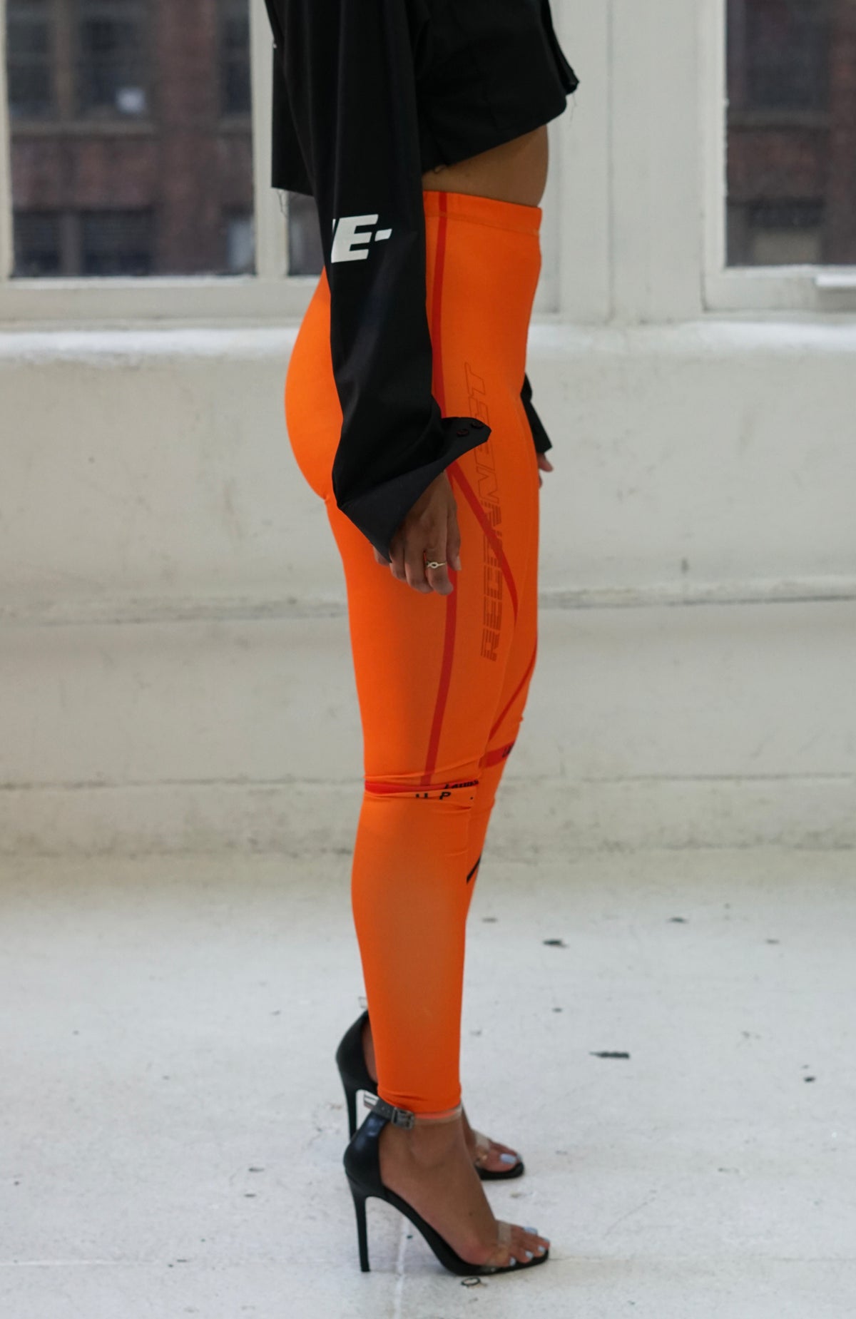 FORWARD Cropped Shirt